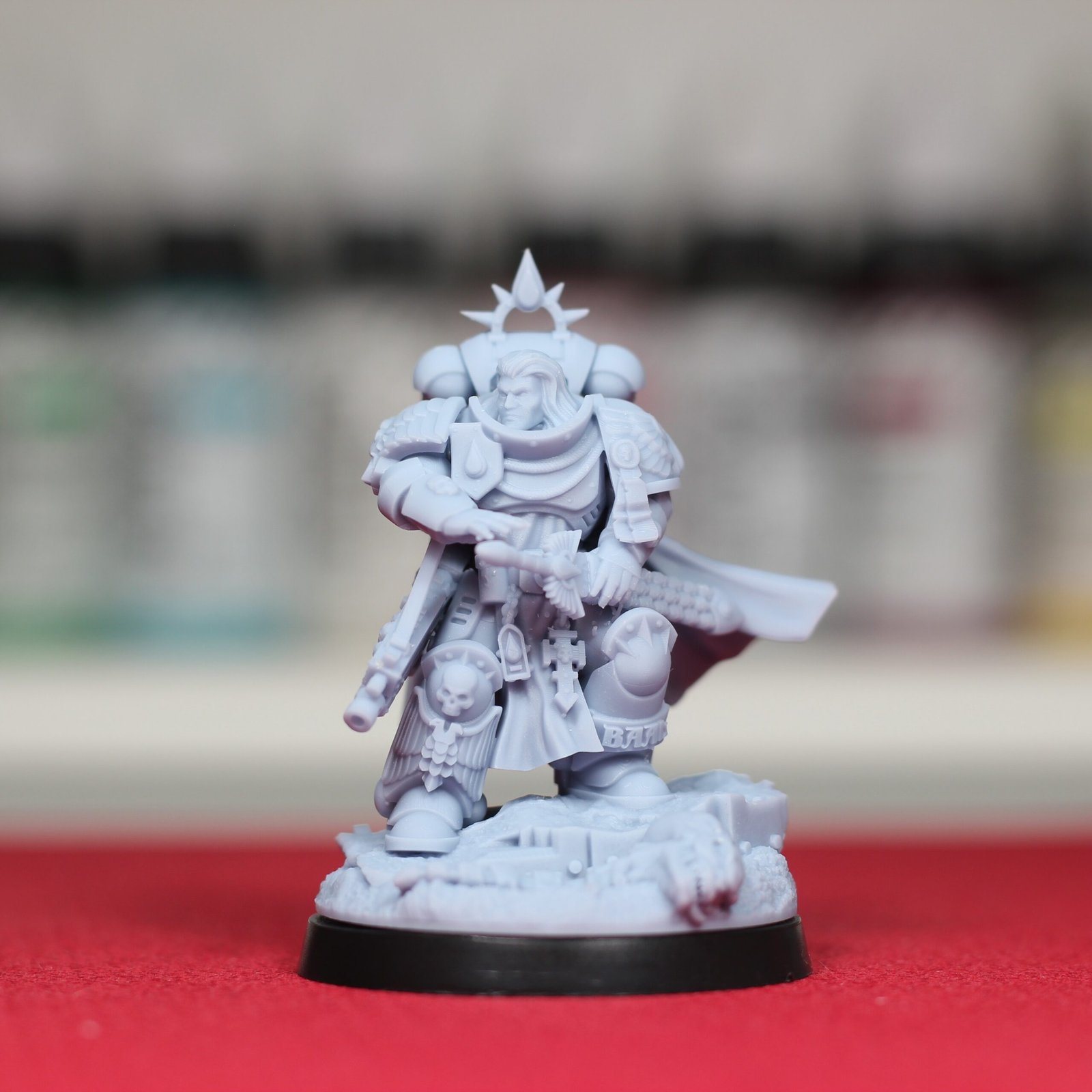 Blood Angels Captain jurando venganza por Sanguinius